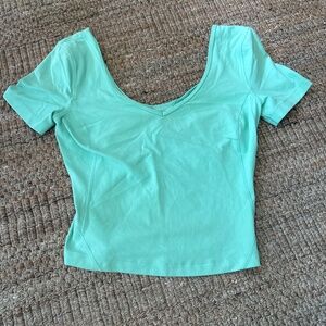 Lululemon align tee turquoise athletic top size 4